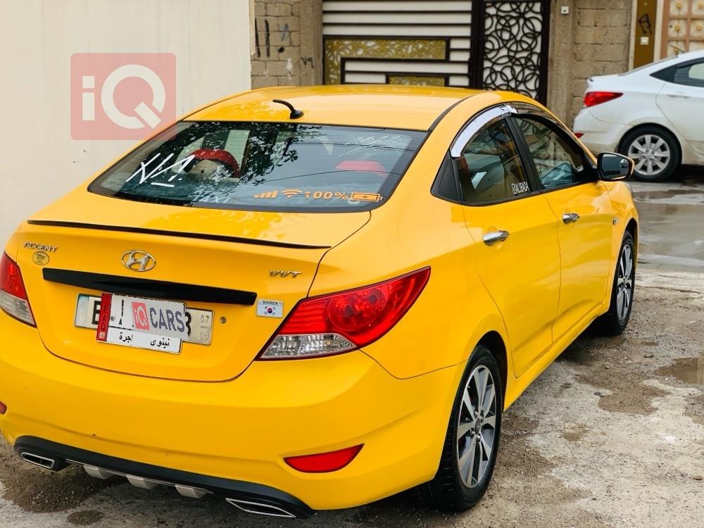 هیوندای ئەکسنت
